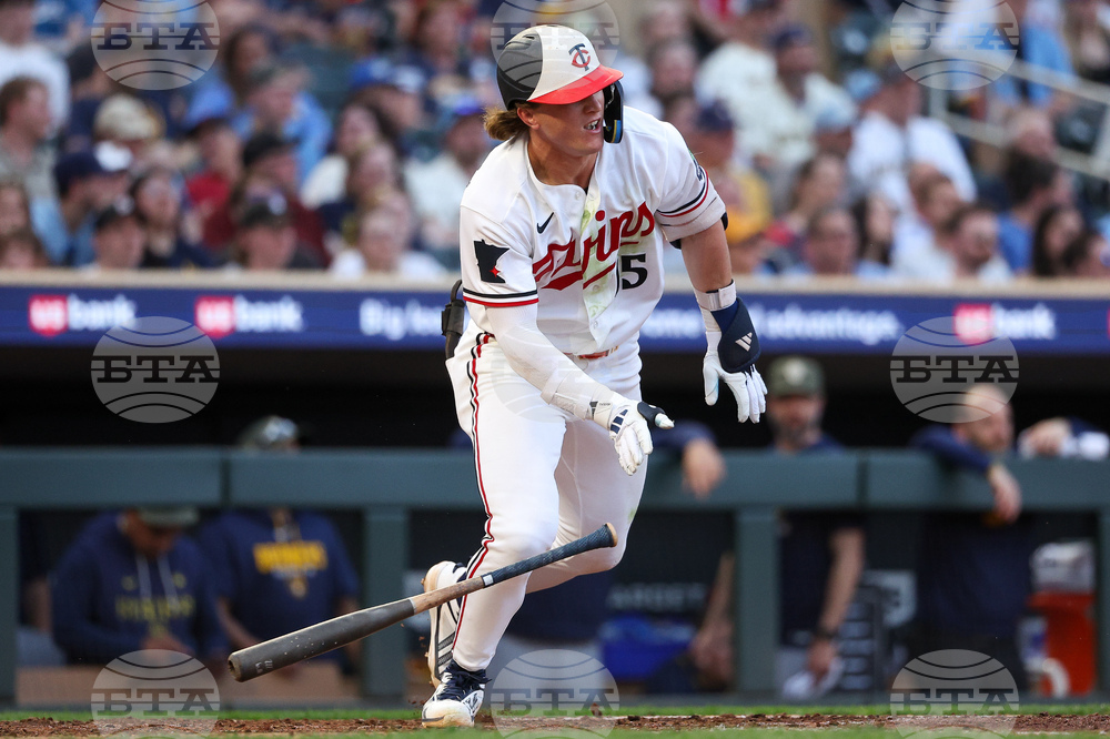 Brewers Twins Baseball