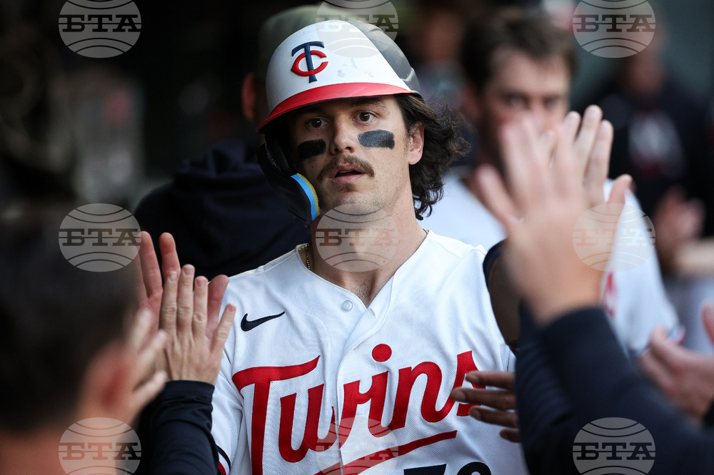 Brewers Twins Baseball
