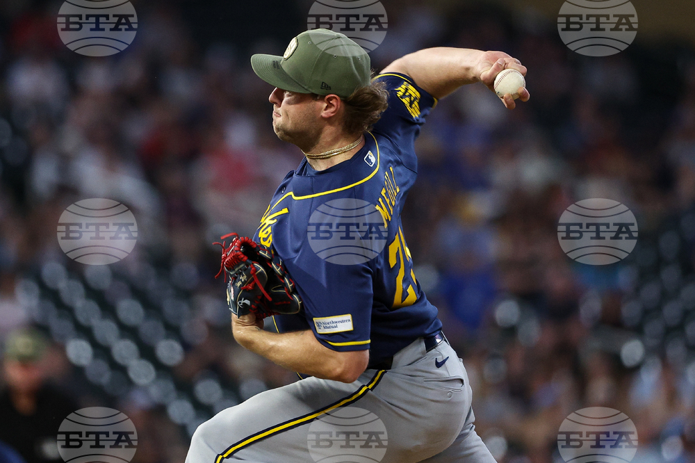 Brewers Twins Baseball