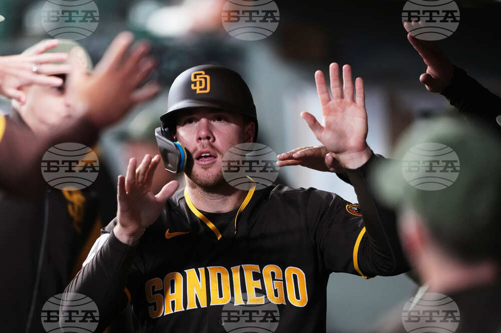 Padres Mariners Baseball