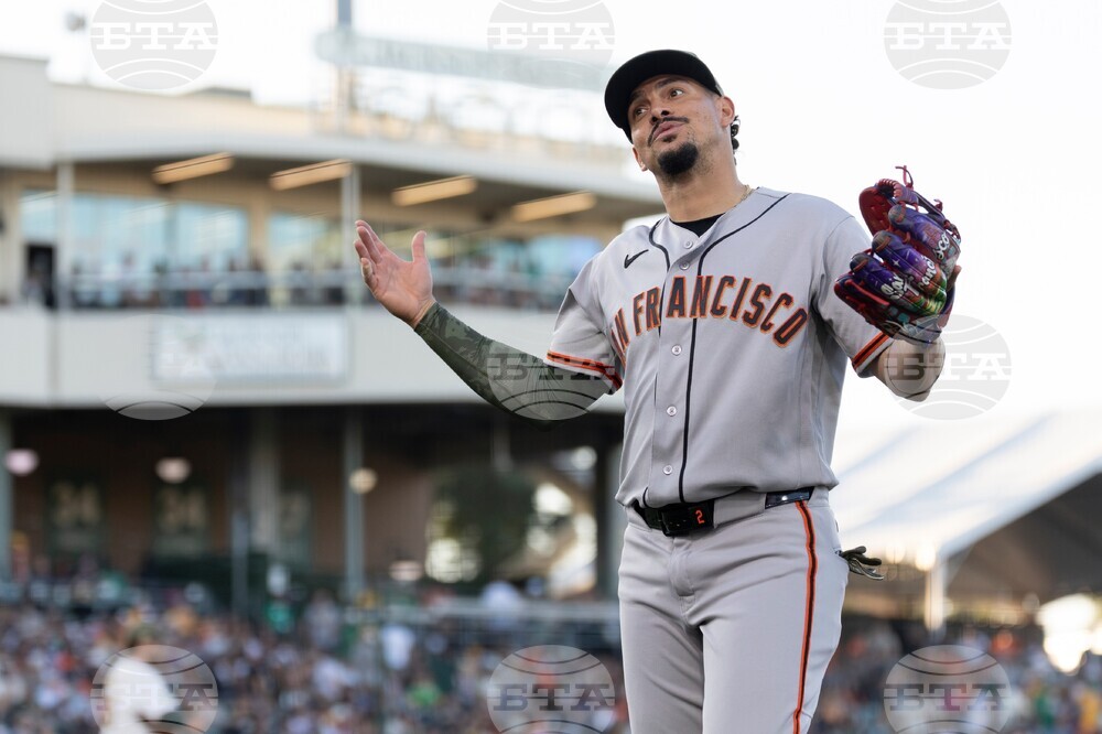 Giants Athletics Baseball