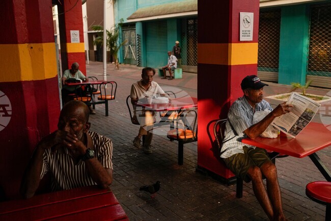Curacao Daily Life