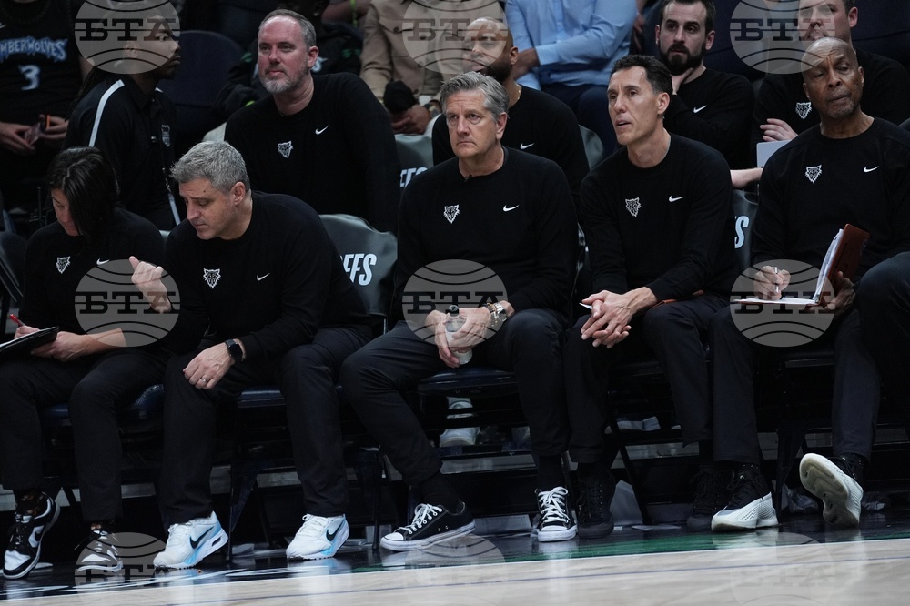 Spurs Timberwolves Basketball