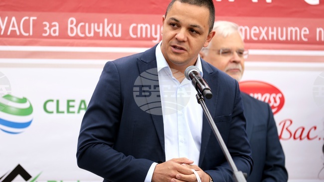 Утре ще се състои премиерата на документалния филм „Мисия: Ламанш“, посветен на успеха на българския плувец Цанко Цанков