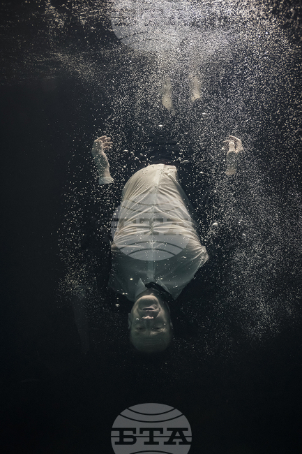 На 17 и 18 декември са премиерните представления на "Нирвана" в "Театър 199"