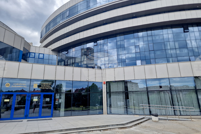 Belgian Arrested for Stabbing Another Man Outside Sofia Swimming Pool
