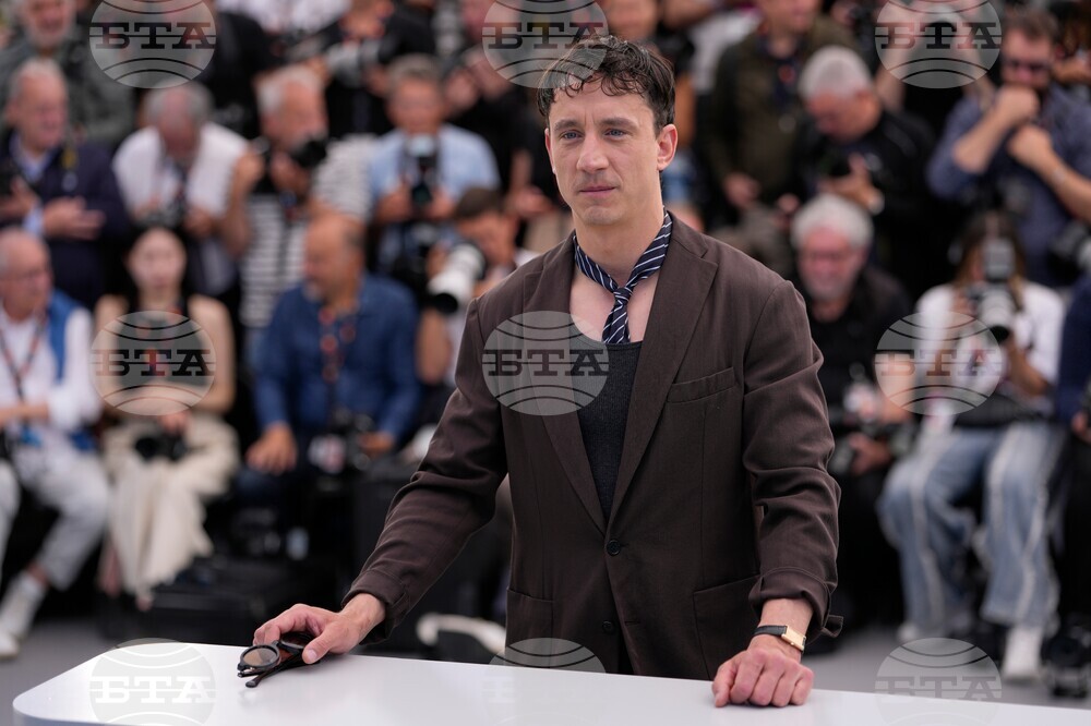 France Cannes 2026 Gentle Monster Photo Call