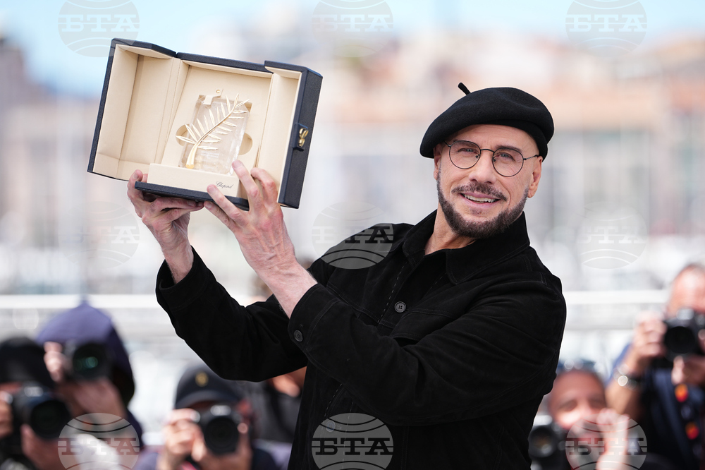France Cannes 2026 Propeller One-Way Night Coach Photo Call