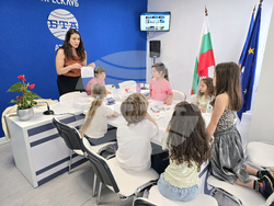 Национален пресклуб на БТА - Атина - Весела Атанасова - книга - представяне
