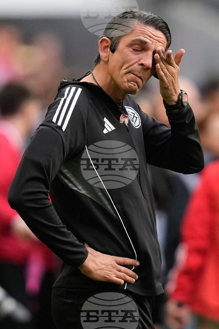 CORRECTION Germany Bundesliga Soccer