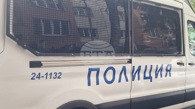 Камион е изгорял на 28 км. на АМ "Хемус" в посока Варна, няма пострадали