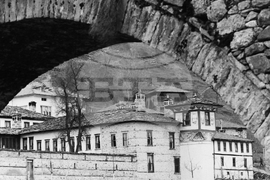 Агушеви конаци