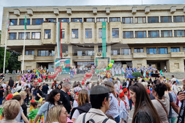 Шумен - Национален фестивал на мажоретния танц „Мадарски конник“
