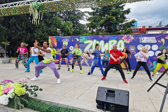 Петото издание на „Zumba Dance Festival“ в Стара Загора събра участници от цялата страна