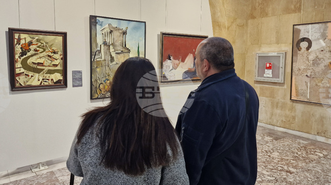 Художествената галерия в Стара Загора представя изложба с живописни пейзажи „Стаена тишина“