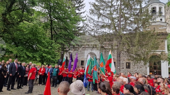 Поход, историческа възстановка и артистично-музикална композиция пресъздадоха събитията в Дряновския манастир от пролетта на 1876 година