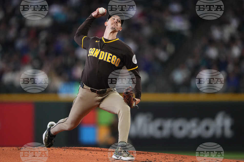 Padres Mariners Baseball
