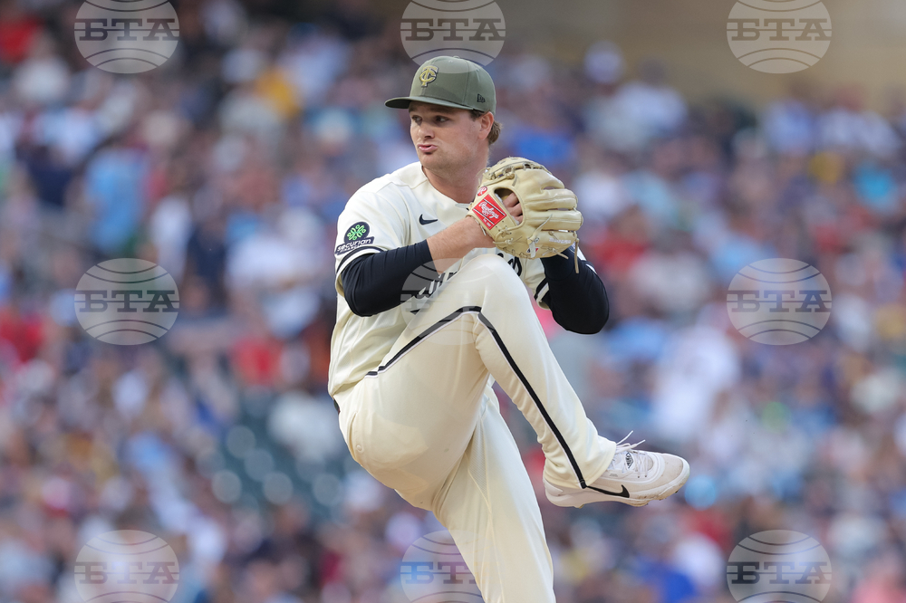 Brewers Twins Baseball