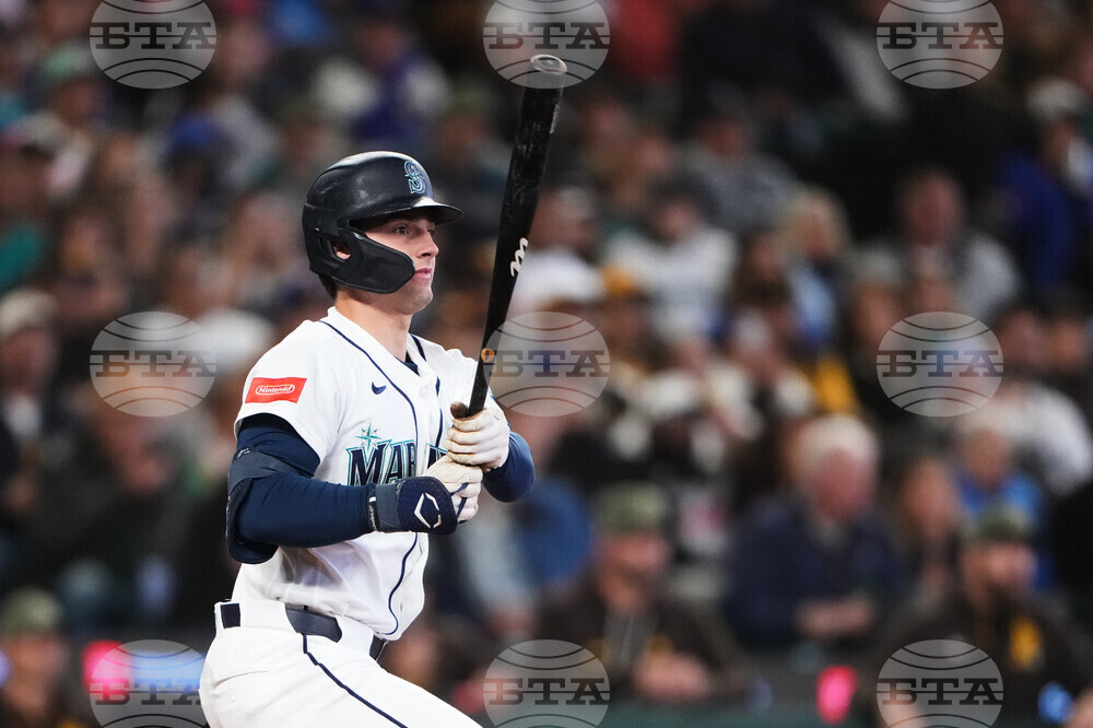 Padres Mariners Baseball
