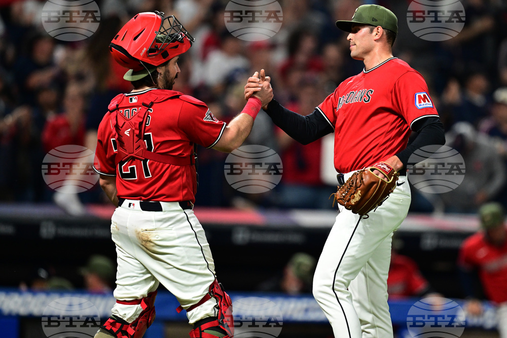 Reds Guardians Baseball