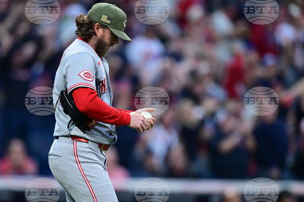 Reds Guardians Baseball