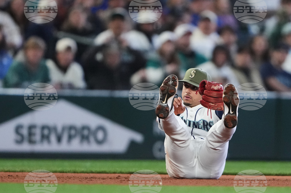 Padres Mariners Baseball
