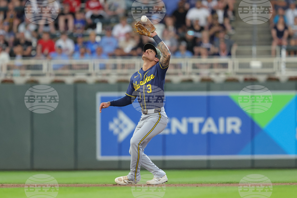 Brewers Twins Baseball