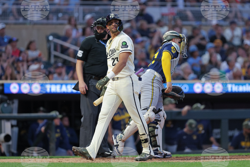Brewers Twins Baseball