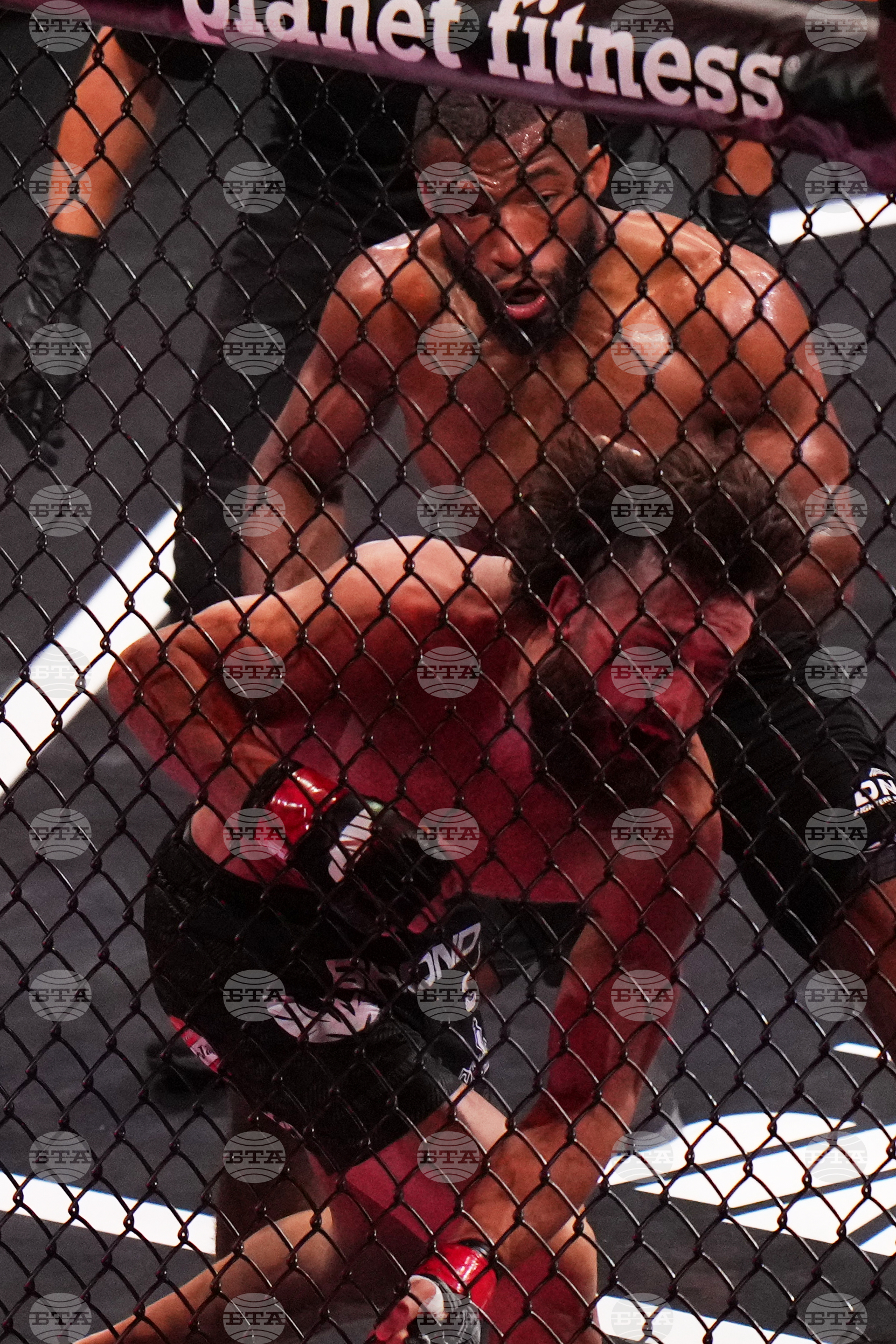 Parnasse Cross Mixed Martial Arts