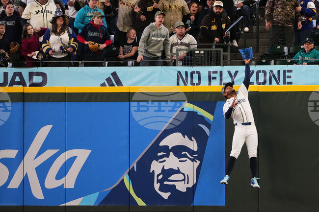 Padres Mariners Baseball