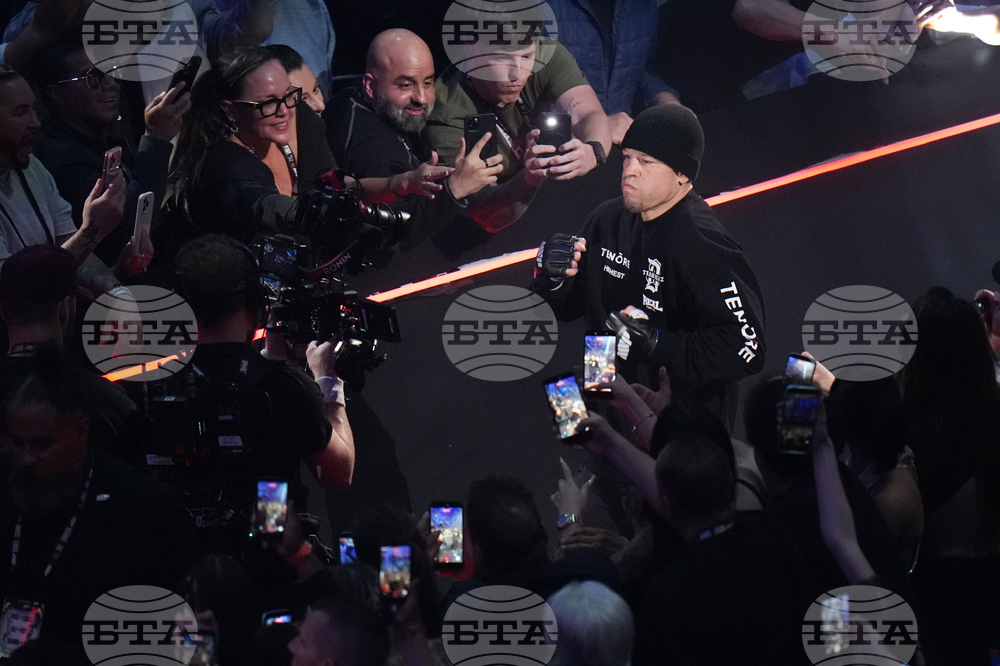 Diaz Perry Mixed Martial Arts