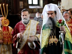 Патриарх Даниил - литургия - св. Николай Софийски