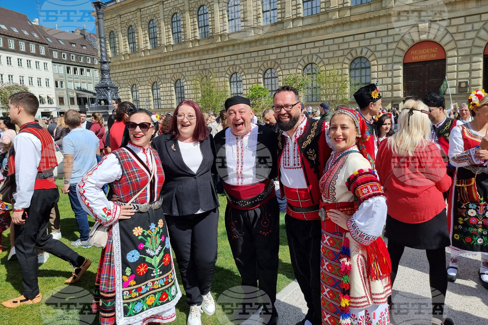 Германия - „Голямото българско хоро“ - фолклорна инициатива