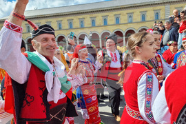 Германия - „Голямото българско хоро“ - фолклорна инициатива