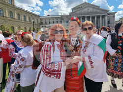 Германия - „Голямото българско хоро“ - фолклорна инициатива