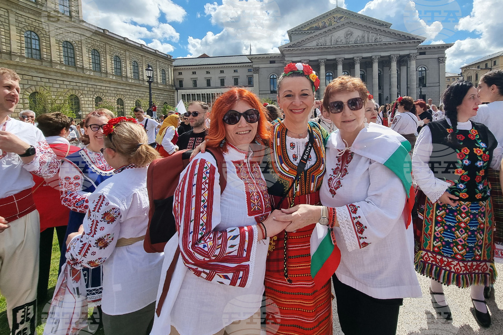 Германия - „Голямото българско хоро“ - фолклорна инициатива