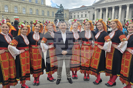 Германия - „Голямото българско хоро“ - фолклорна инициатива