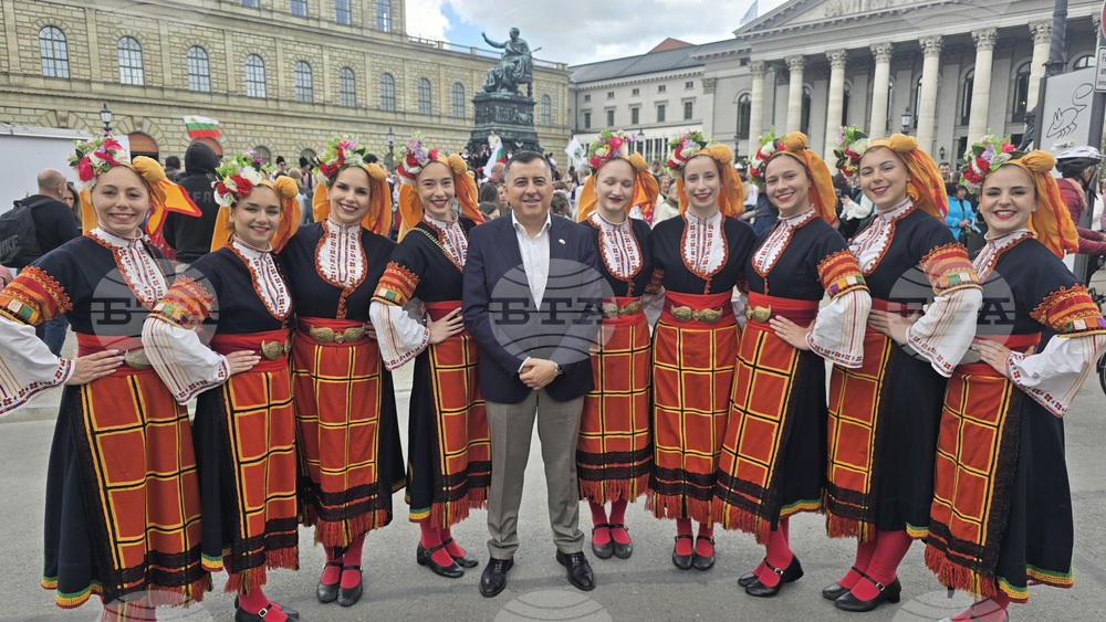 Германия - „Голямото българско хоро“ - фолклорна инициатива