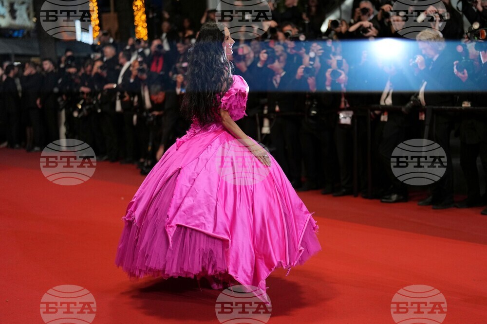 APTOPIX France Cannes 2026 Paper Tiger Red Carpet