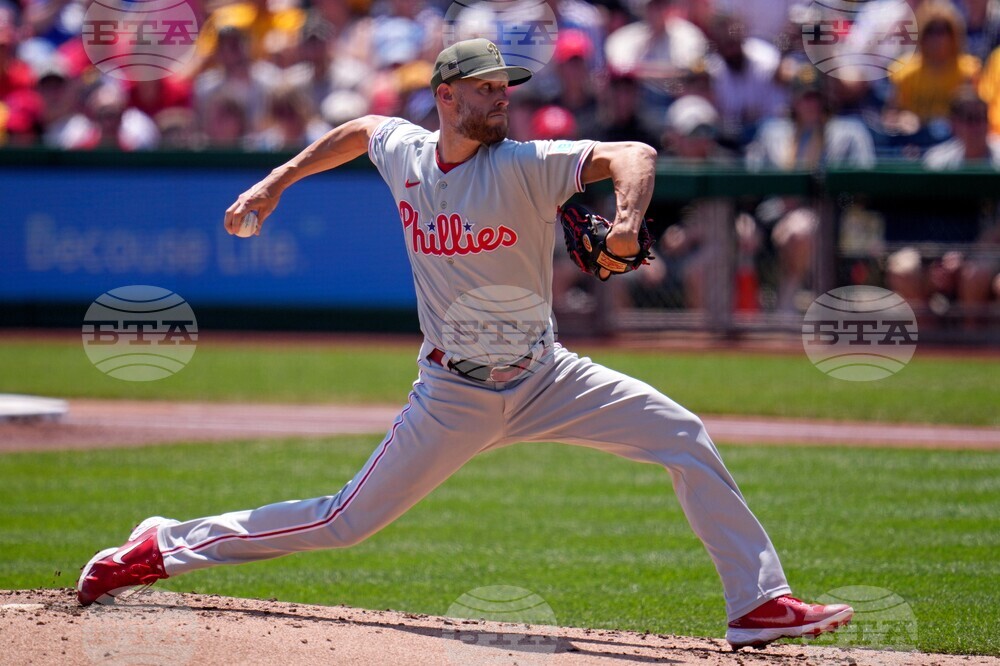 Phillies Pirates Baseball
