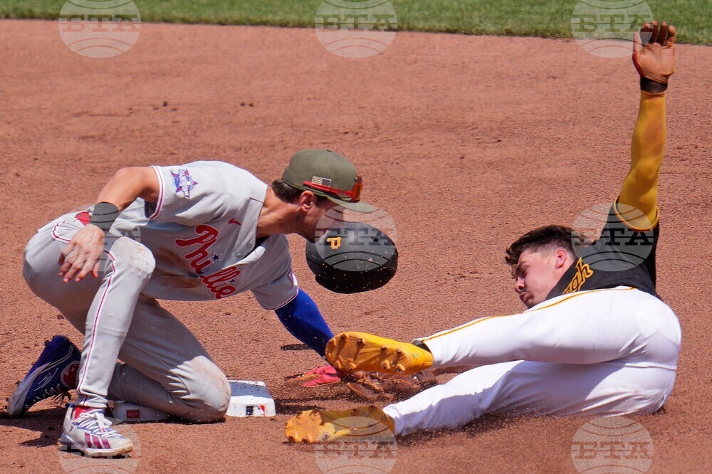 Phillies Pirates Baseball
