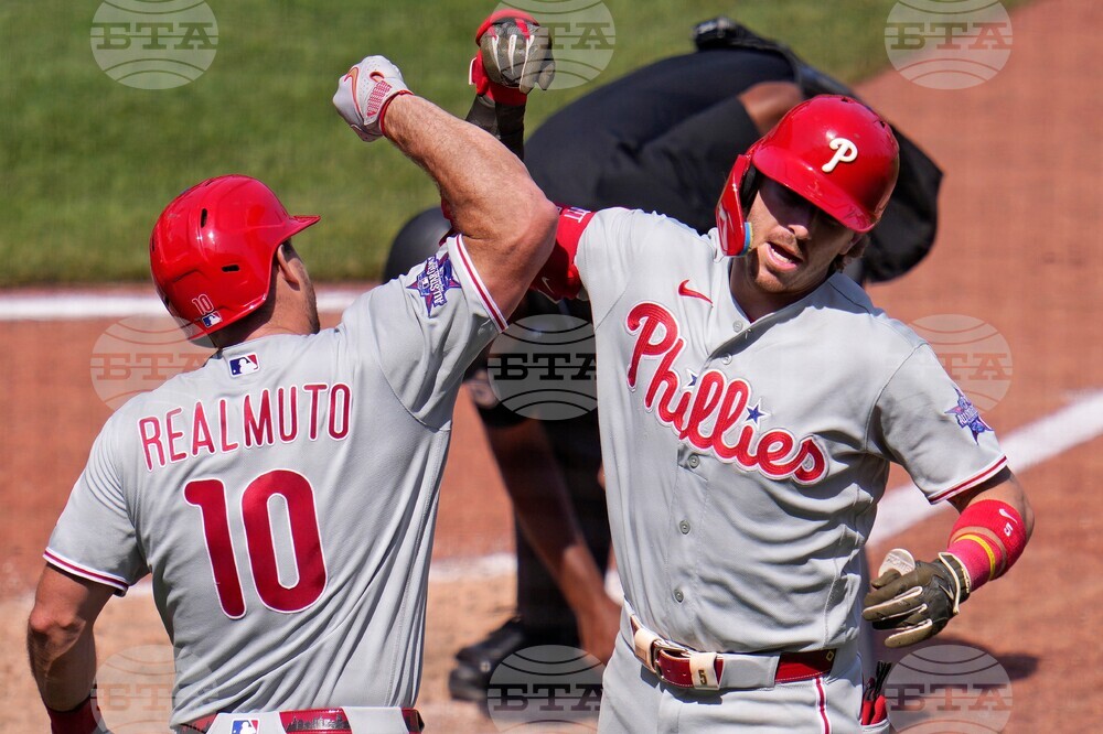 Phillies Pirates Baseball