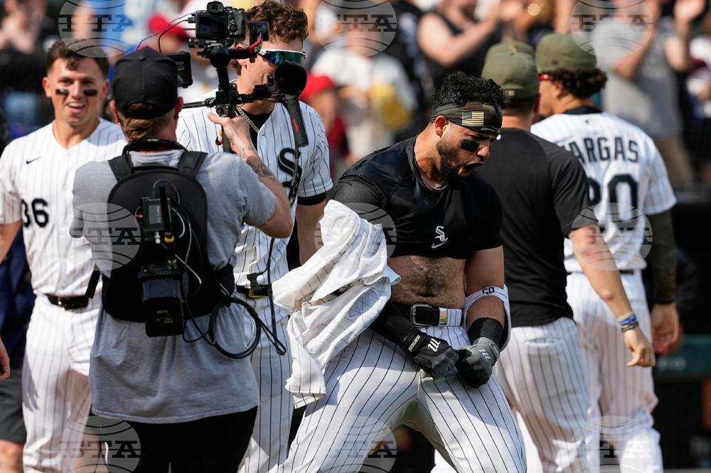 Cubs White Sox Baseball