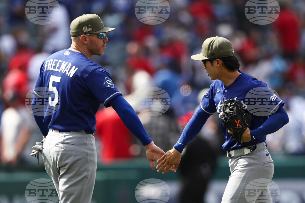 Dodgers Angels Baseball
