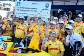 IndyCar Indy 500 Auto Raciing