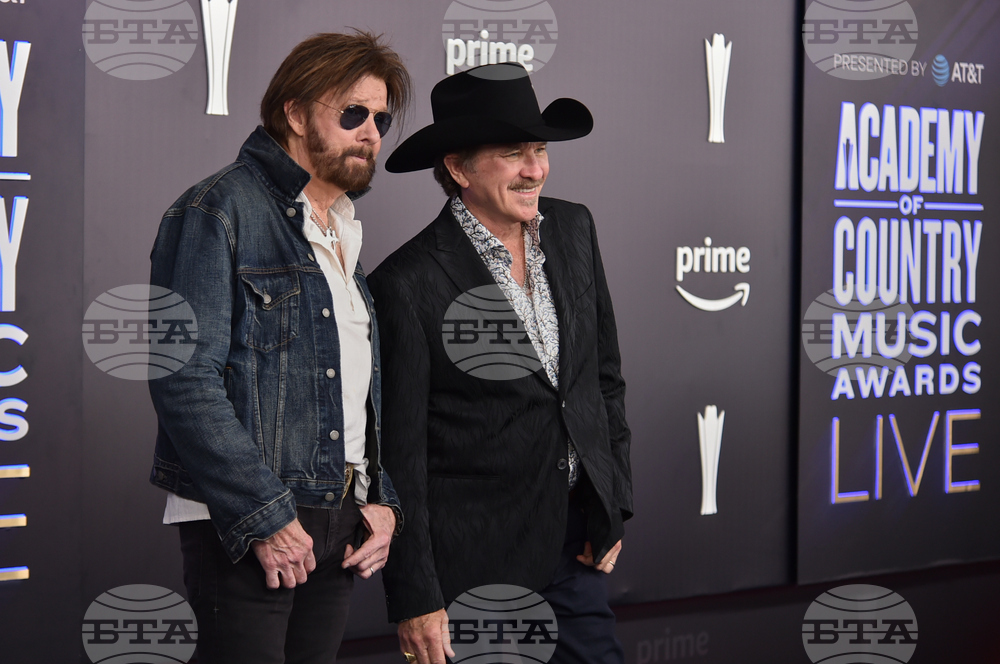 61st ACM Awards - Arrivals
