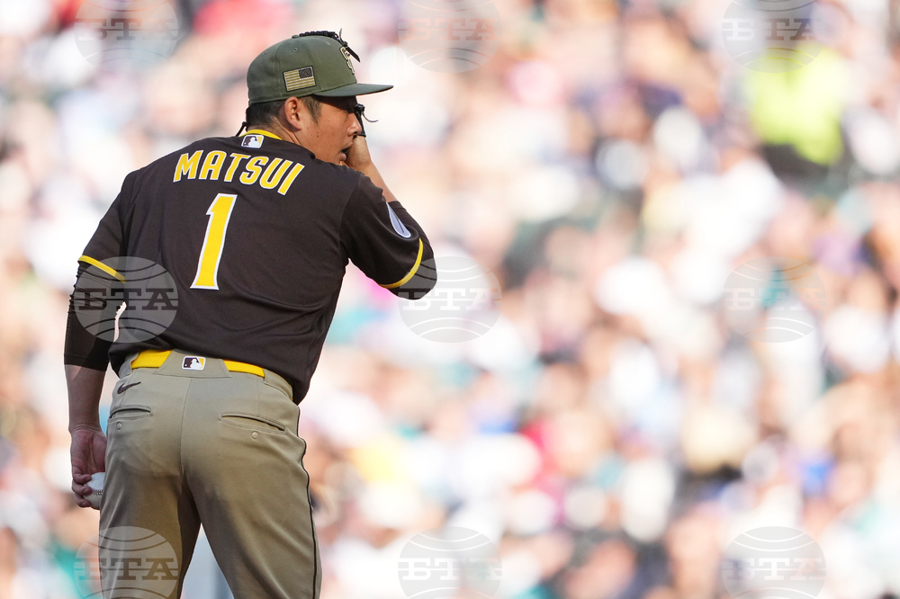 Padres Mariners Baseball