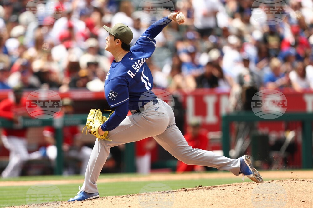 Dodgers Angels Baseball