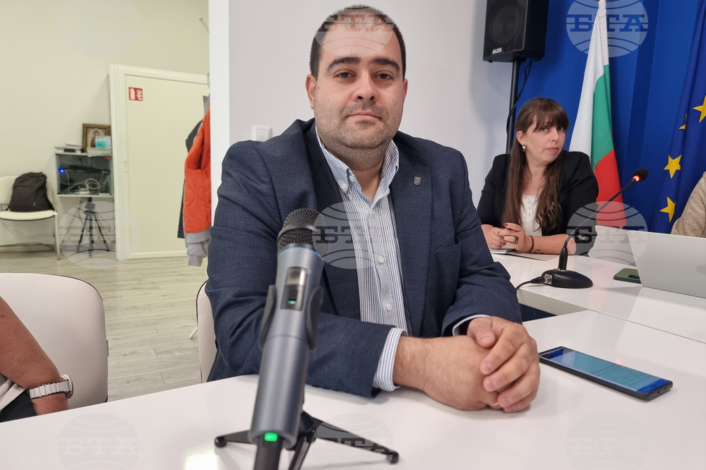 Национален пресклуб на БТА Перник - „Приеми ме“ - национална инициатива