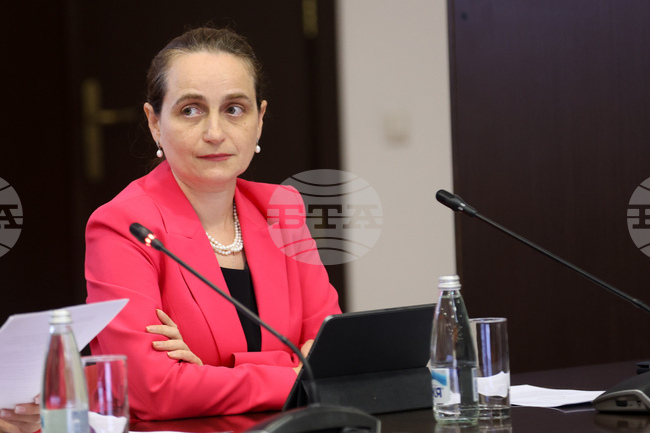 Въпросът за жените във властта е въпрос за качеството на нашата демокрация, каза ръководителят на представителството на ЕК Йорданка Чобанова